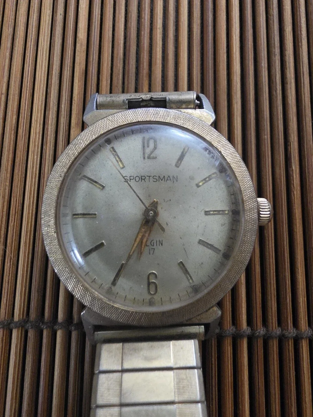 Sportsman Elgin 17 Goldtone Watch (Vintage)